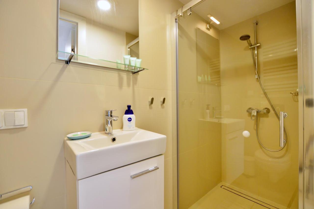 Victus Apartamenty, Plac Rybakow โซพอต ภายนอก รูปภาพ